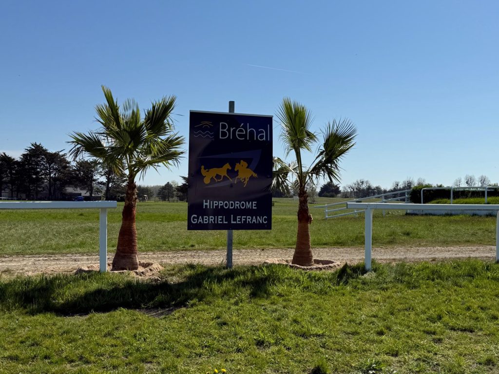 hippodrome de brehal